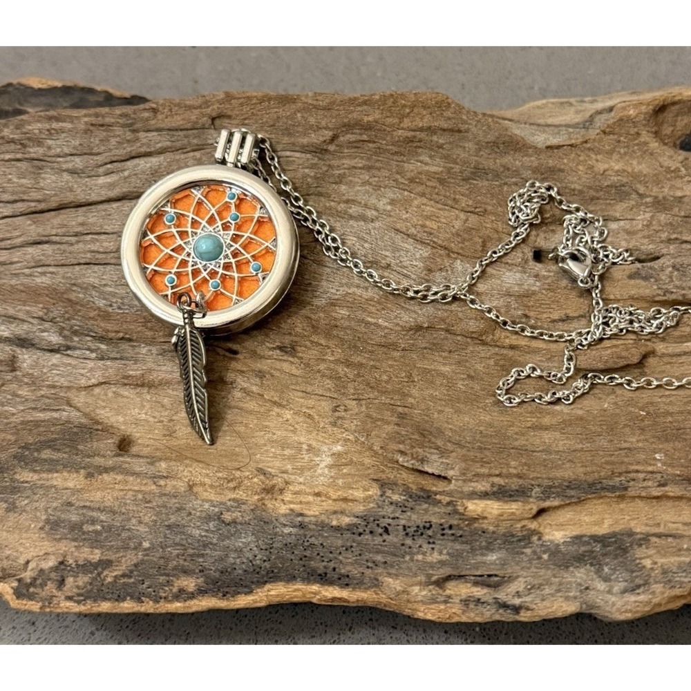 NEW Mindful Souls Dreamcatcher Silver Bohemian Necklace & Essential Oil Diffuser
